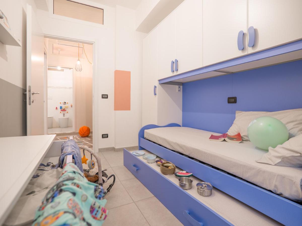 Babyaccommodation Family Experience IV Пьетра-Лигуре Экстерьер фото